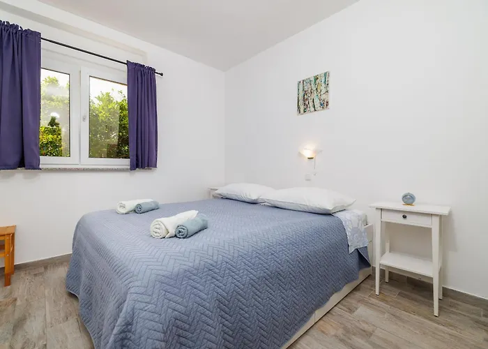 Tatjana Apartamento *